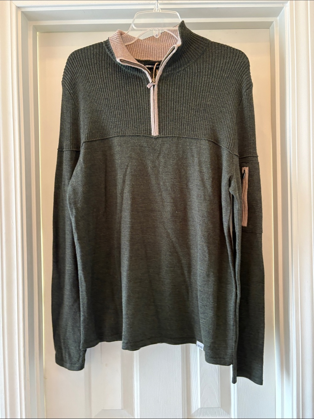 Men's Abode Outside  Olive Quarter-Zip Sweater size medium